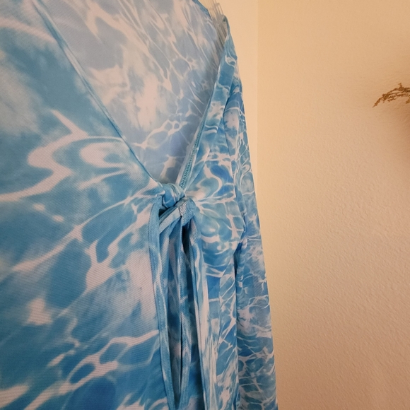 Dolls kill mesh top! - Picture 2 of 4